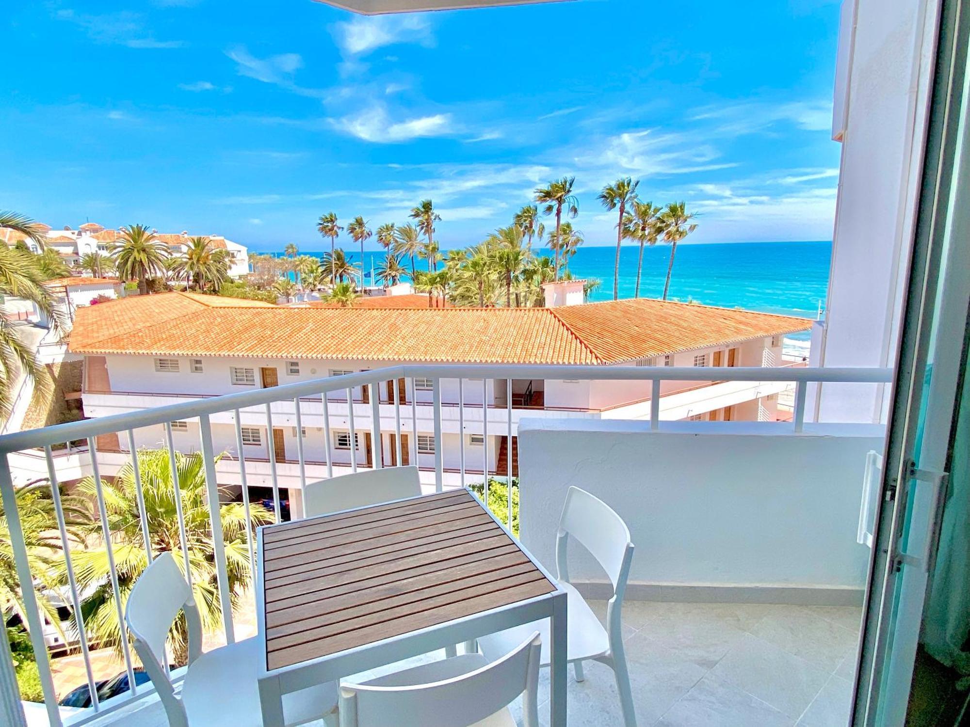 Apartment 511 Torresol, Sea Views Nerja Kültér fotó